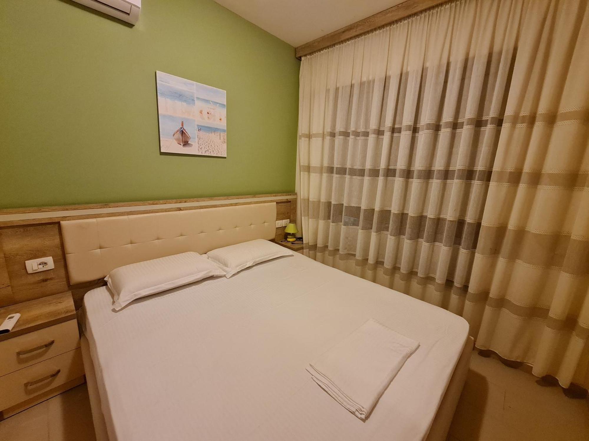 Holiday Apartments Vlore Room photo