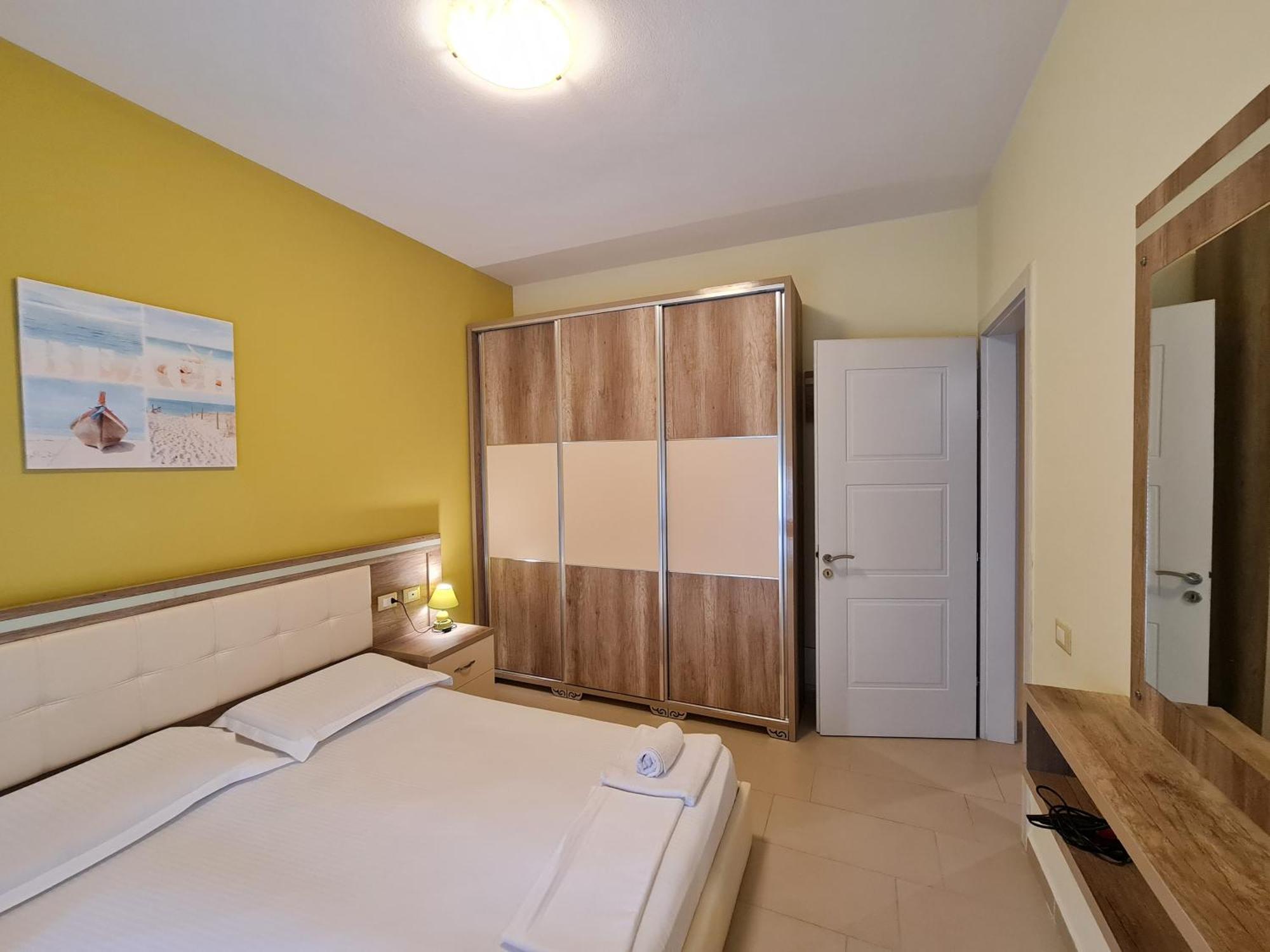 Holiday Apartments Vlore Room photo